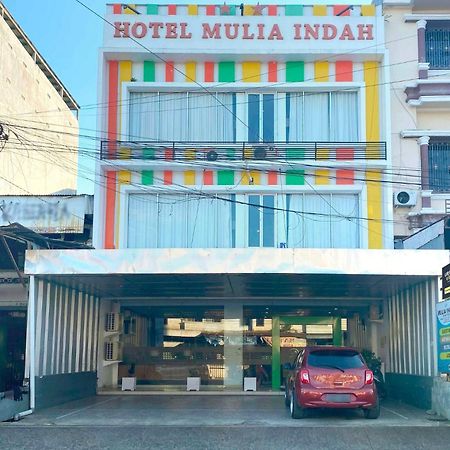 Urbanview Hotel Mulia Indah Palopo Exterior foto